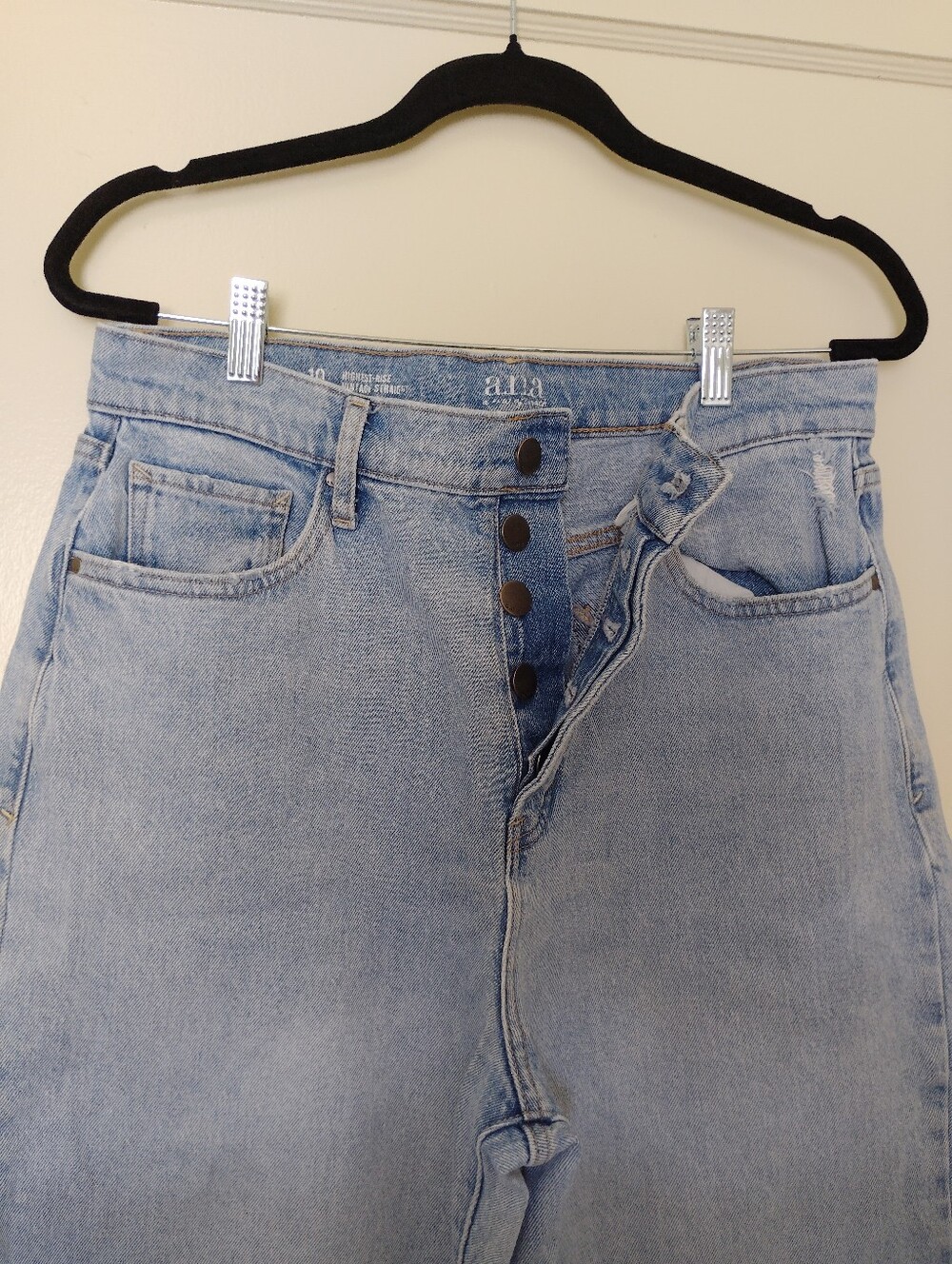 ana 99% Cotton High Rise Vintage Cut Straight Light Blue Women’s Jeans - Size 10